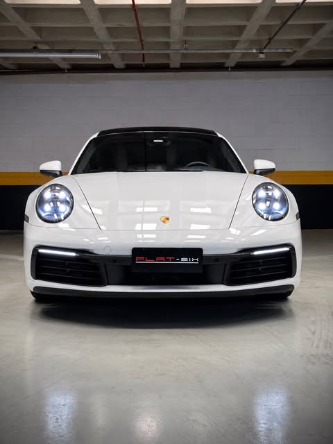 PORSCHE 911 CARRERA - Imagem 4