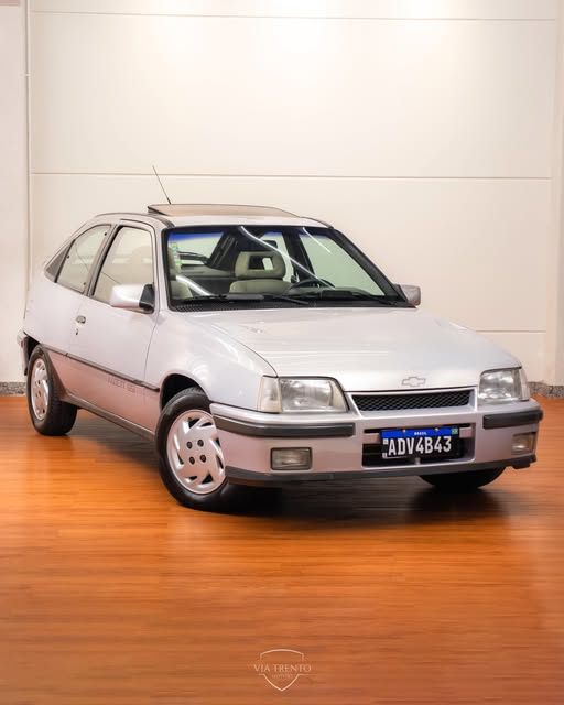 GM KADETT GSI - Imagem 1