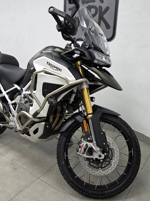 TRIUMPH TIGER EXPLORER RALLY - Imagem 3