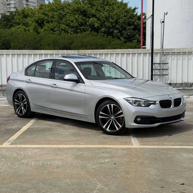 BMW 320I SPORT GP PLUS - Imagem 4