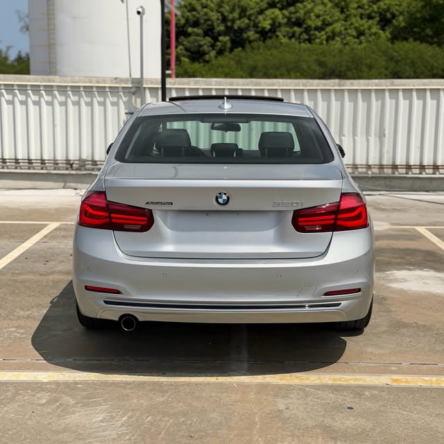 BMW 320I SPORT GP PLUS - Imagem 6