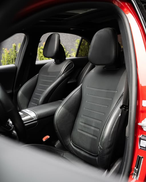MERCEDES-BENZ C 300 AMG LINE - Imagem 8