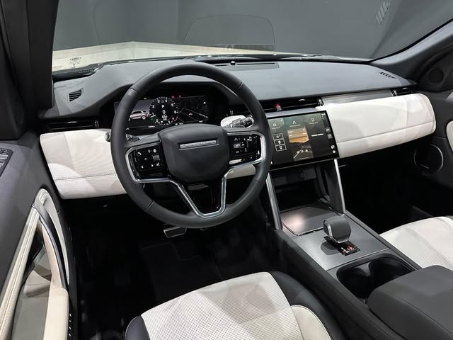 LAND ROVER DISCOVERY SPORT R-DYNAMIC SE - Imagem 6