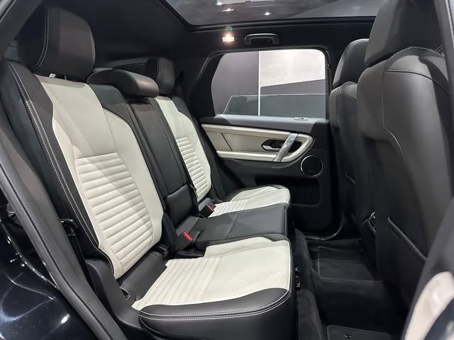 LAND ROVER DISCOVERY SPORT R-DYNAMIC SE - Imagem 9