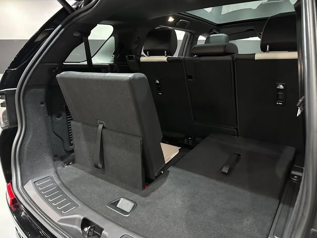 LAND ROVER DISCOVERY SPORT R-DYNAMIC SE - Imagem 10