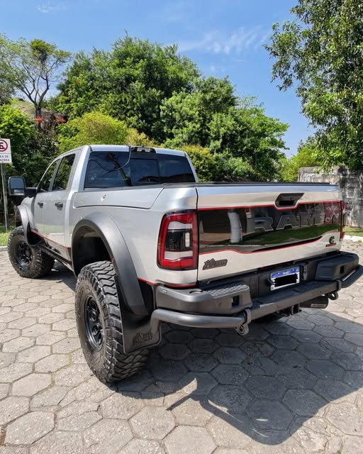 RAM 2500 LARAMIE - Imagem 5