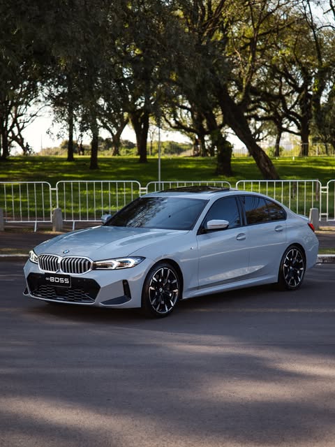 BMW 320I M SPORT - Imagem 2