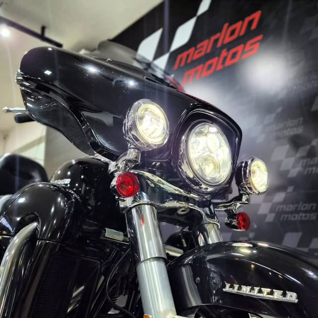 HARLEY-DAVIDSON ULTRA LIMITED EDITION - Imagem 2