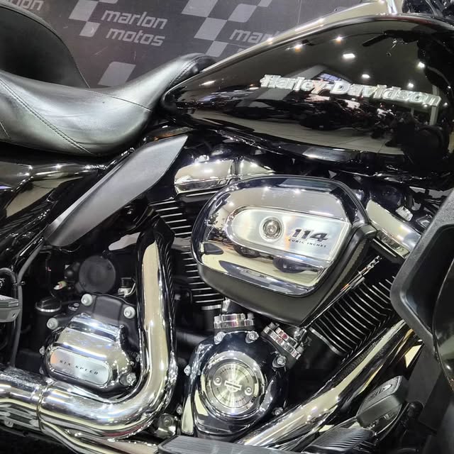 HARLEY-DAVIDSON ULTRA LIMITED EDITION - Imagem 4