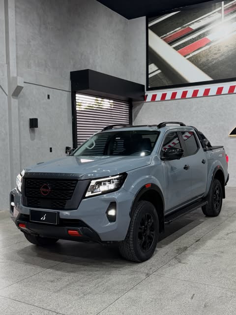NISSAN FRONTIER PRO4X - Imagem 2