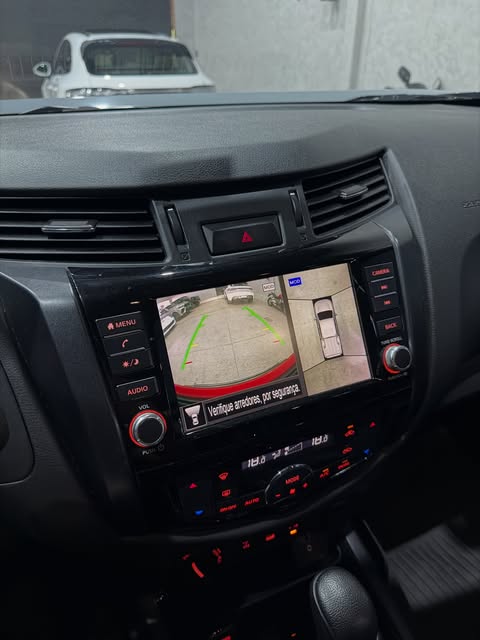 NISSAN FRONTIER PRO4X - Imagem 17