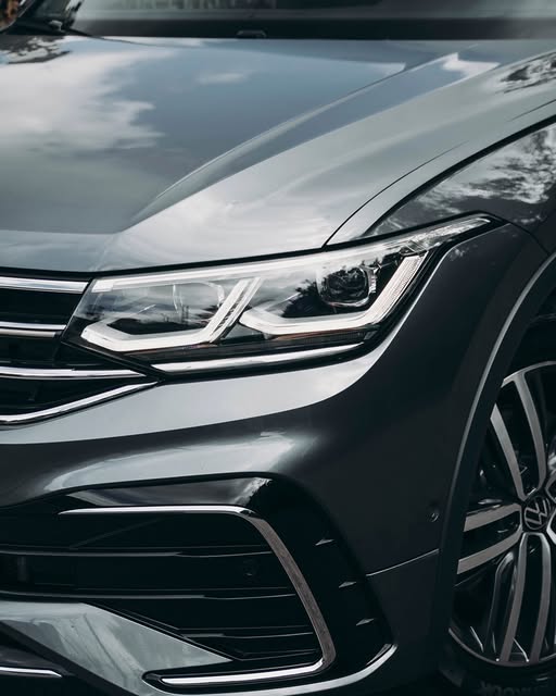 VOLKSWAGEN TIGUAN R-LINE - Imagem 9