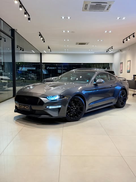 FORD MUSTANG - Imagem 1