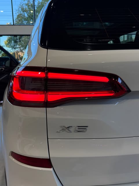 BMW X5 M SPORT - Imagem 12