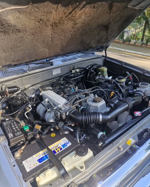 TOYOTA HILUX - Imagem 12
