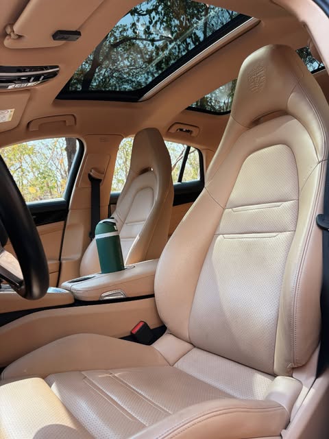PORSCHE PANAMERA 4 E-HYBRID - Imagem 5