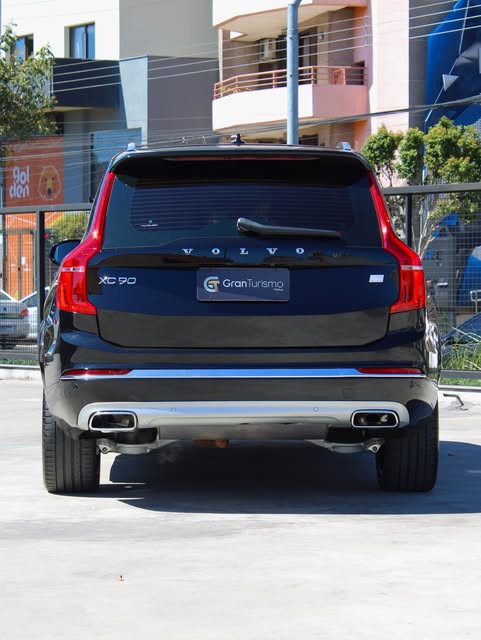 VOLVO XC90 T8 INSCRIPTION - Imagem 9