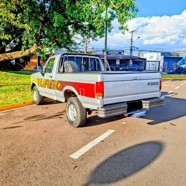 FORD F-1000 XL - Imagem 6