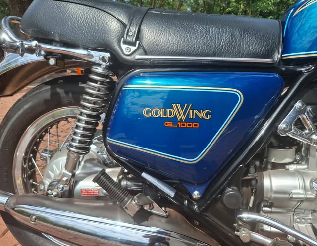 HONDA GL 1000 - Imagem 10