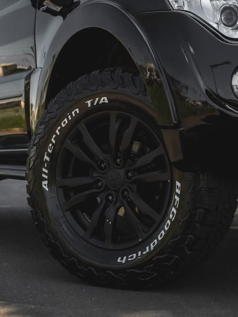 MITSUBISHI PAJERO FULL HPE 3.2 - Imagem 4