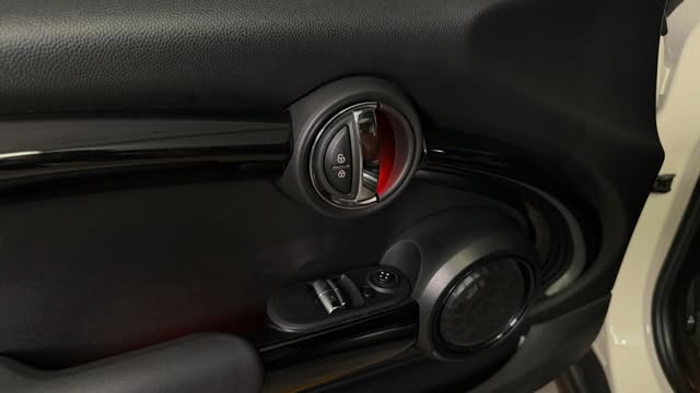 MINI COOPER S - Imagem 16