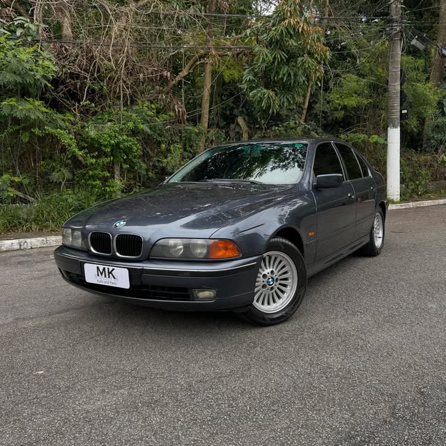 BMW 528I - Imagem 2