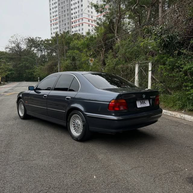 BMW 528I - Imagem 5