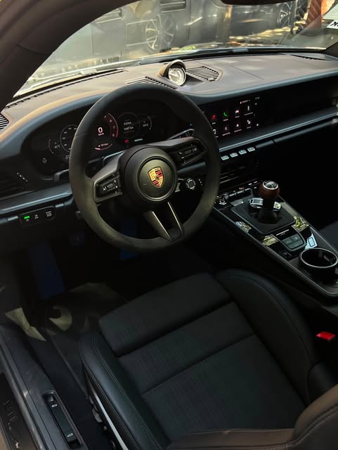PORSCHE 911 CARRERA T - Imagem 10
