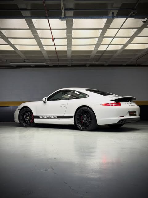 PORSCHE 911 CARRERA S - Imagem 17