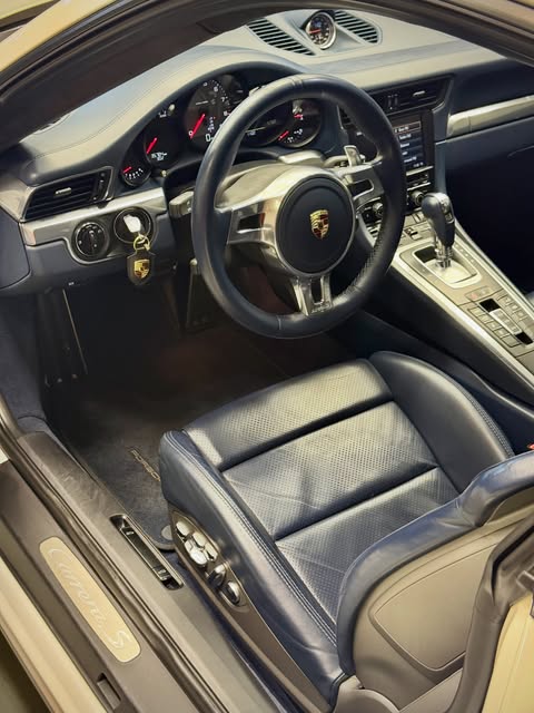 PORSCHE 911 CARRERA S - Imagem 4