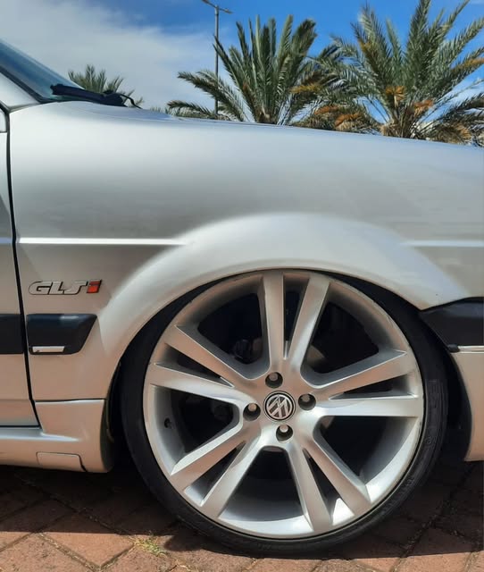VOLKSWAGEN SANTANA GLSI - Imagem 10