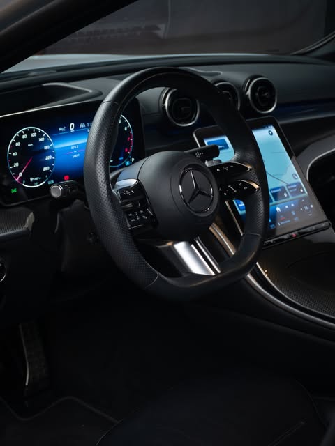 MERCEDES-BENZ C 300 AMG LINE - Imagem 3
