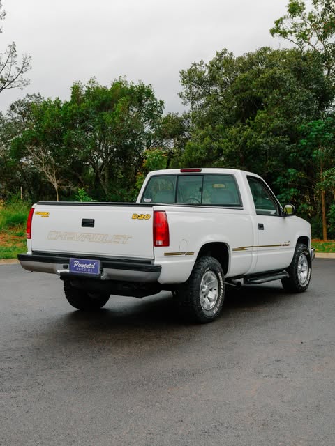 CHEVROLET SILVERADO - Imagem 2