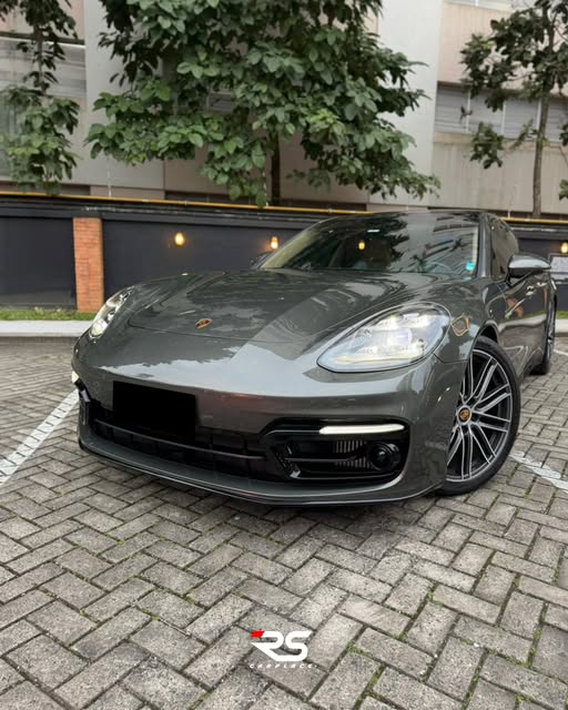 PORSCHE PANAMERA E-HYBRID PLATINUM EDITION - Imagem 2
