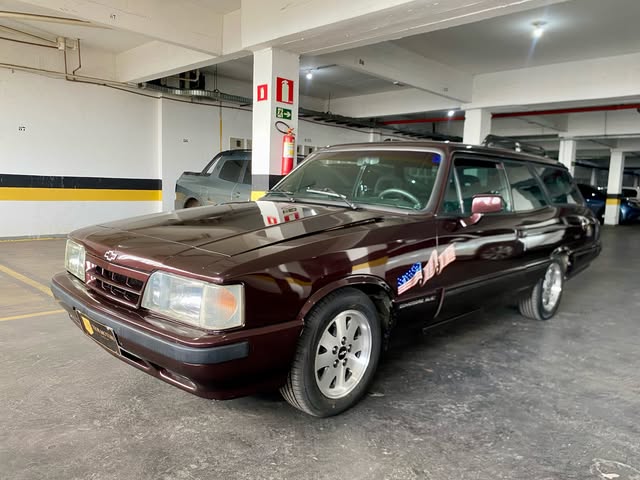 CHEVROLET COMODORO - Imagem 1