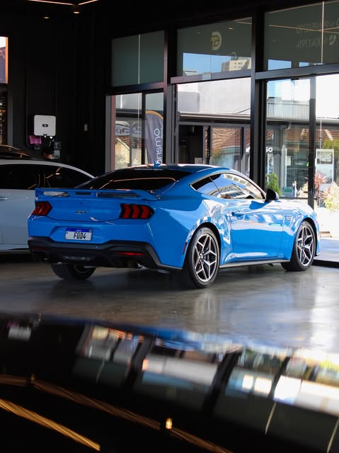 FORD MUSTANG GT PERFORMANCE - Imagem 1