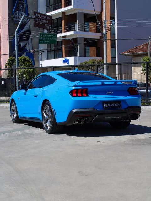 FORD MUSTANG GT PERFORMANCE - Imagem 10