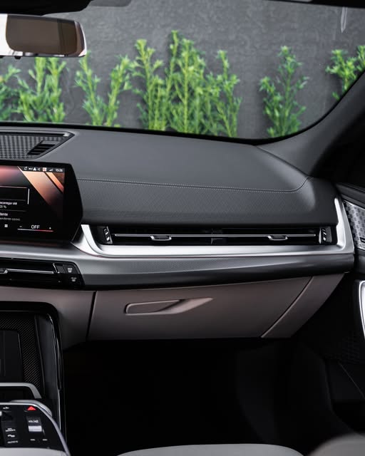 BMW IX2 XDRIVE M SPORT - Imagem 6