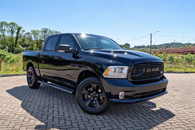 RAM CLASSIC LARAMIE - Imagem 3