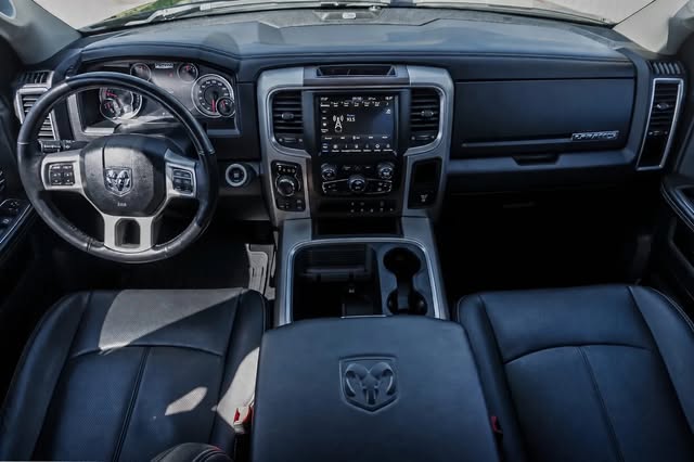 RAM CLASSIC LARAMIE - Imagem 7