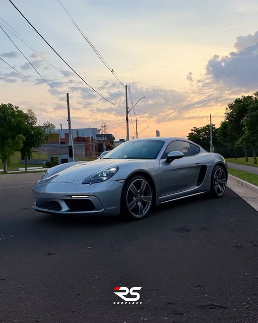 PORSCHE 718 CAYMAN TURBO - Imagem 1