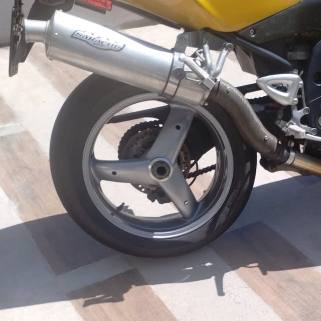 TRIUMPH DAYTONA 955 I - Imagem 4