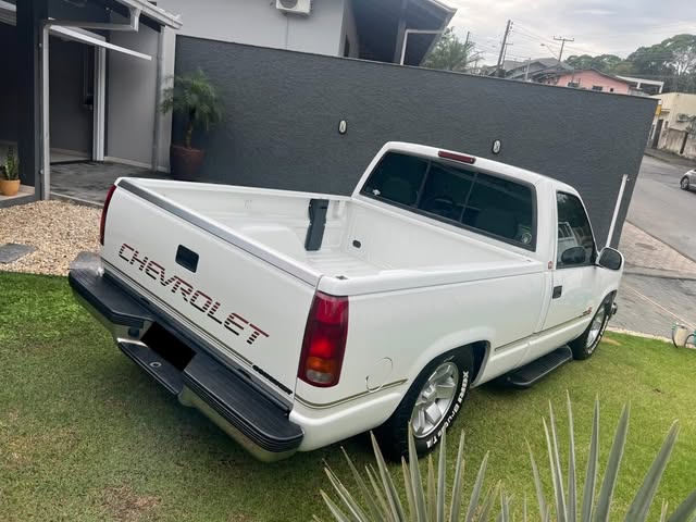 CHEVROLET SILVERADO - Imagem 5