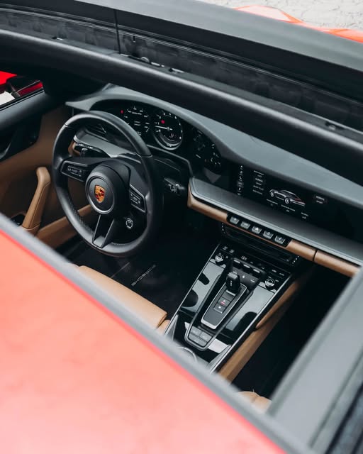 PORSCHE 911 CARRERA S - Imagem 3