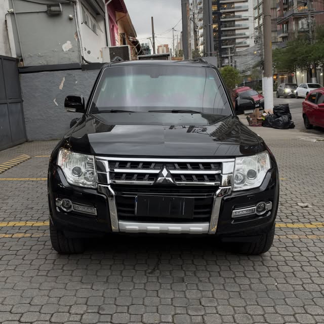 MITSUBISHI PAJERO HPE - Imagem 2