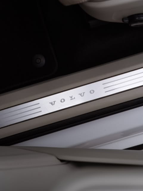 VOLVO XC90 T8 RECHARGE ULTRA - Imagem 20