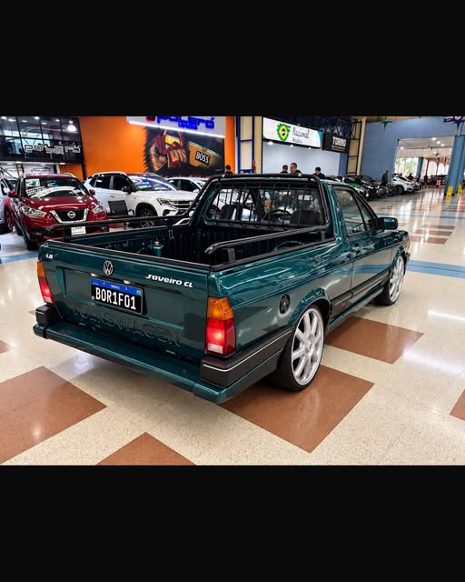 VOLKSWAGEN SAVEIRO CL - Imagem 9
