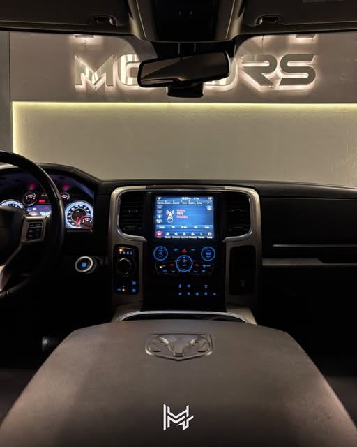 RAM 1500 V8 HEMI - Imagem 4
