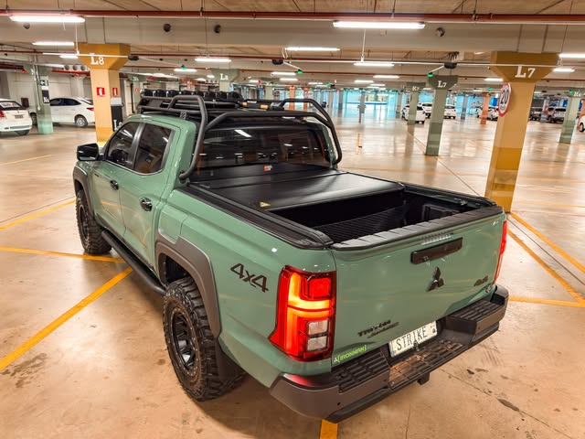 MITSUBISHI TRITON KATANA - Imagem 5