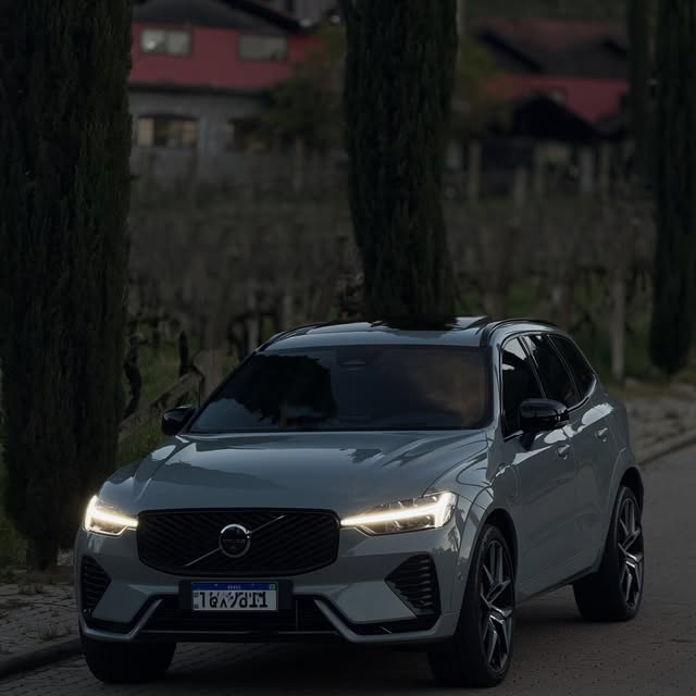 VOLVO XC60 T8 POLESTAR ENGINEERED - Imagem 17